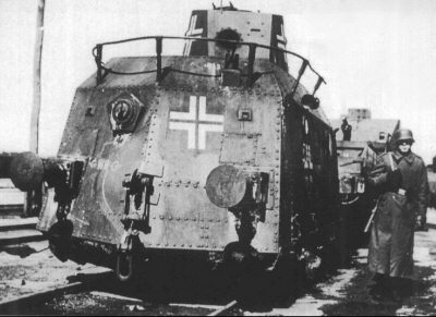 Soviet armoured draisine DTR used in Panzerzug 10b.